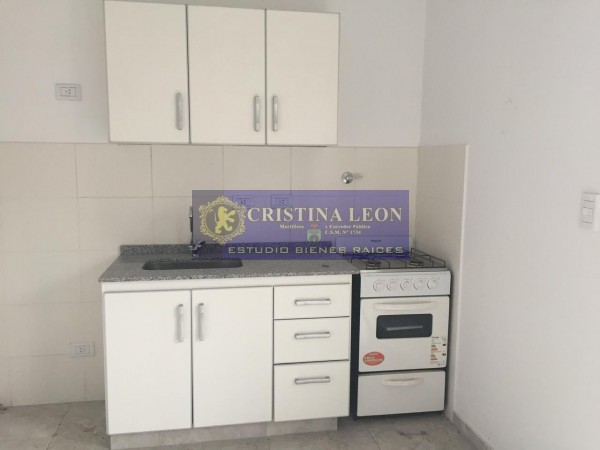 DUPLEX 3 AMB. C/ JARDIN Y COCHERA