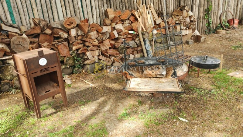 CASA QUINTA (BARRIO LOS TILOS)