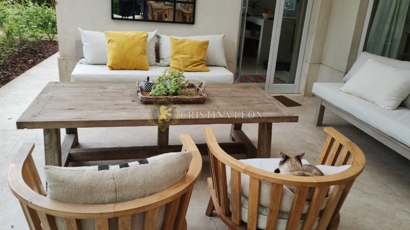 CASA QUINTA (BARRIO LOS TILOS)