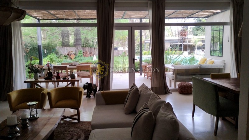 CASA QUINTA (BARRIO LOS TILOS)