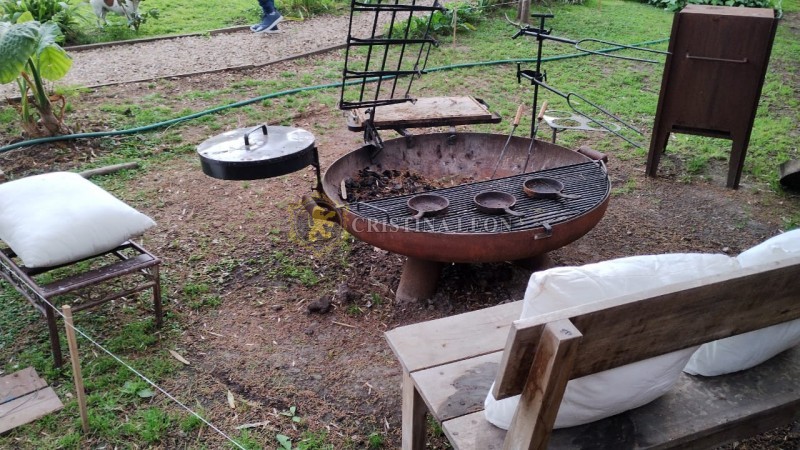 CASA QUINTA (BARRIO LOS TILOS)