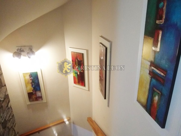 TRIPLEX DE 3 AMB. C/ COCHERA (COMPLEJO CERRADO VILLAGE II)