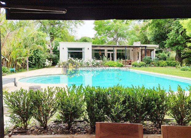 CASA QUINTA (BARRIO LOS TILOS)