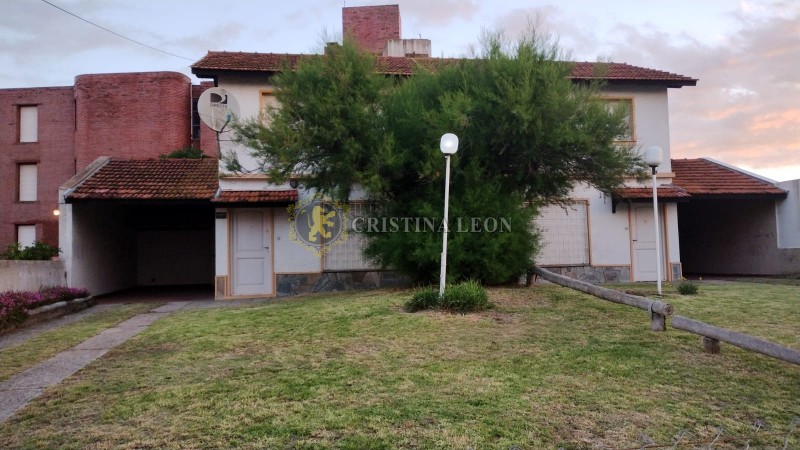 DOS DUPLEX 4 AMB. C/U  LOTE 425 M2. OPORTUNIDAD COSTA   ATLANTICA, VILLA GESELL