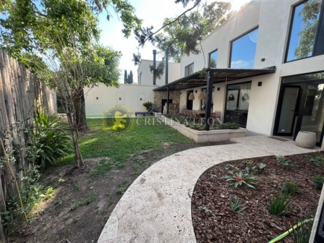 CASA DE VERANEO 4 AMB/ COUNTRY CUBA