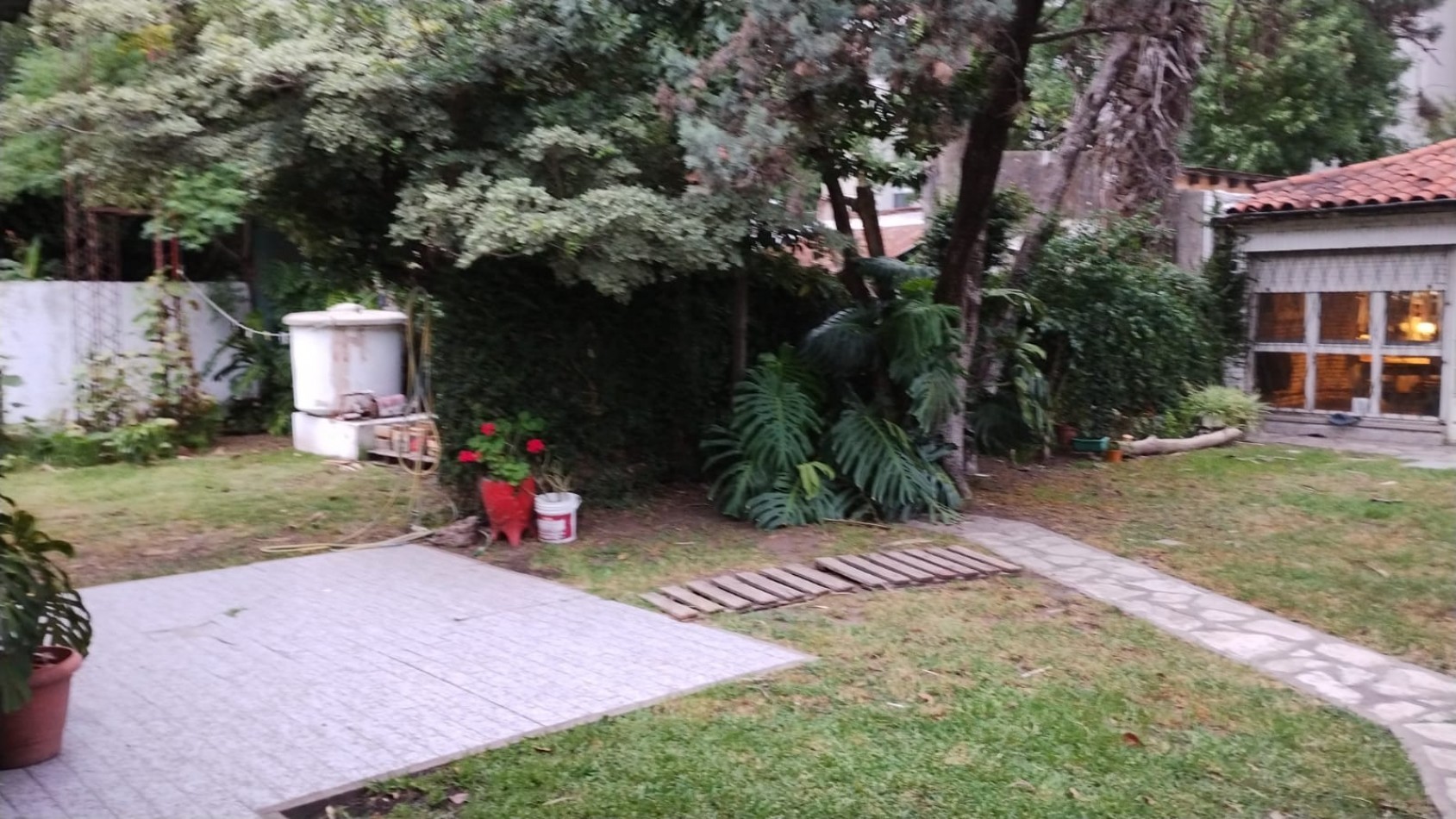 CHALET 4 AMB. CTRO. SAN MIGUEL(IDEAL EMPRENDIMIENTO)