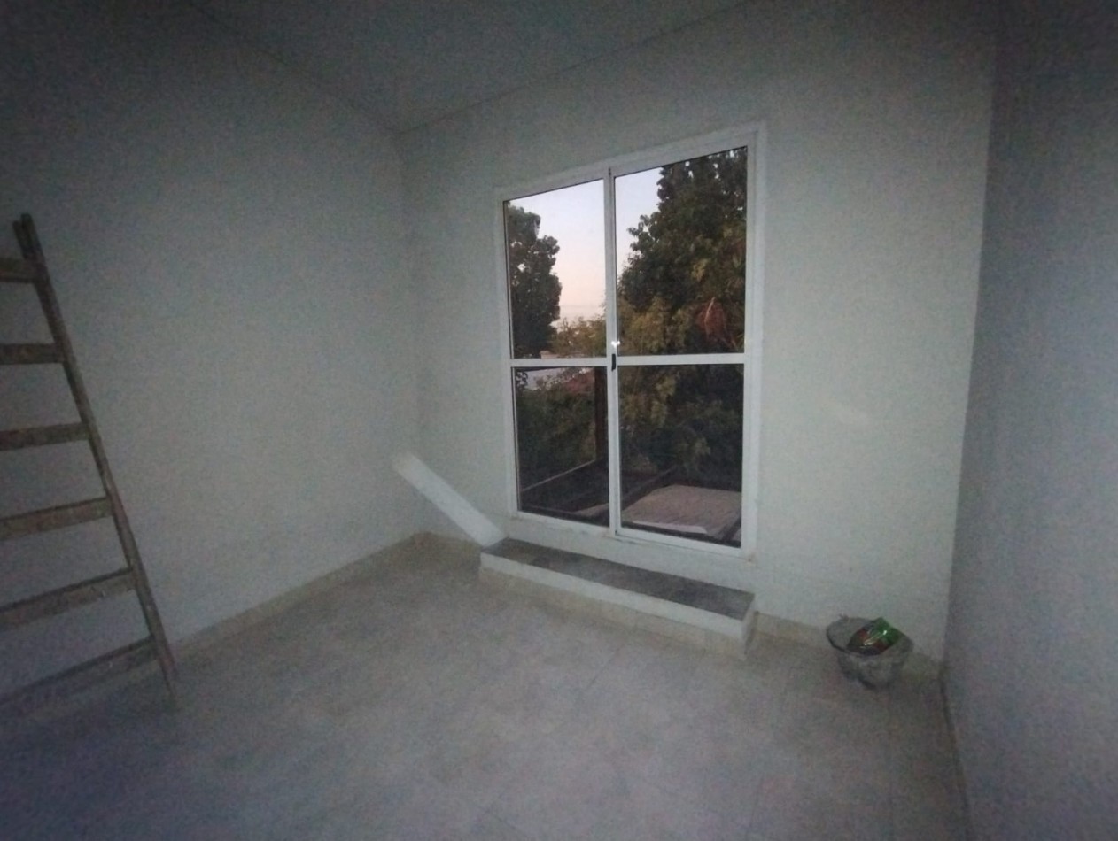 DEPARTAMENTO 2 AMB. PLANTA ALTA  C/ BALCON