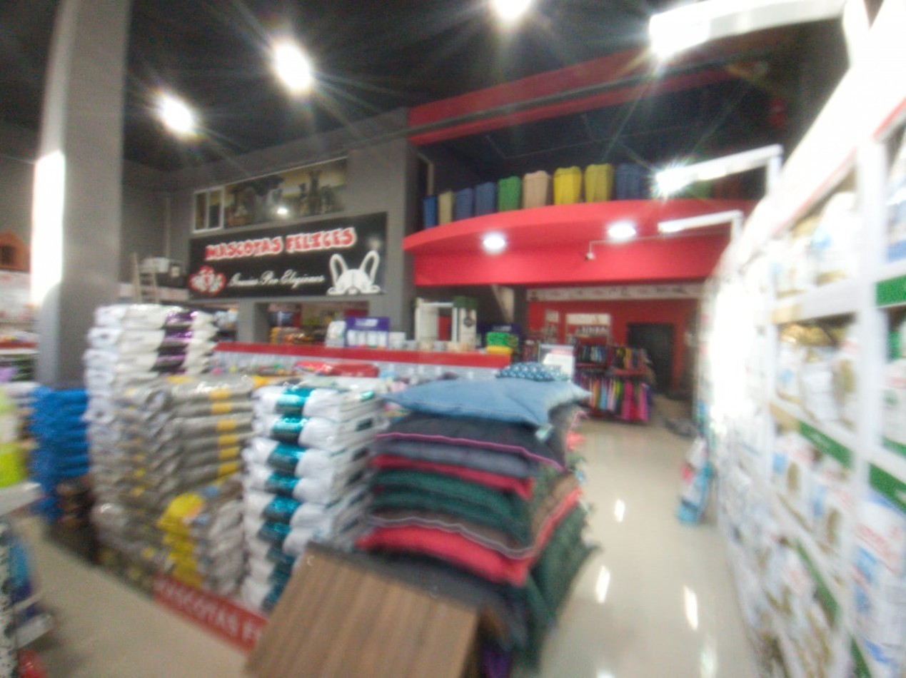 LOCAL 380 M2. C/ ENTREPISO 