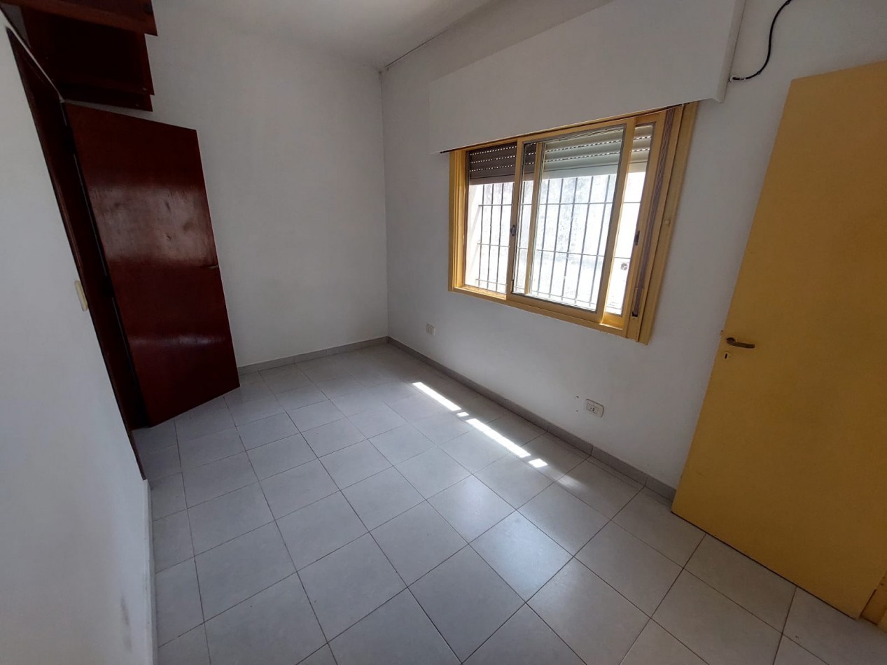 DEPARTAMENTO 2 AMB. C/PATIO  (CENTRO VILLA DE MAYO)