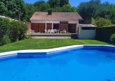 HERMOSA CASA QUNTA   BARRIO LOS NOGALES