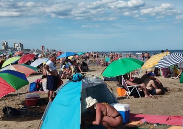 VILLA GESELL- DPTO. P/ 4 PERSONAS. A METROS DE PLAYA