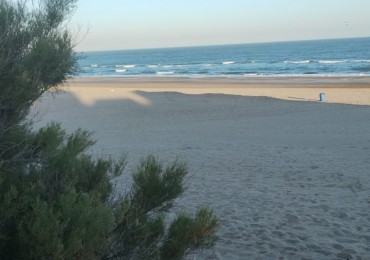 VACACIONES, VILLA GESELL- P/ 4 PERSONAS