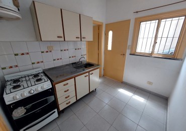 DEPARTAMENTO 2 AMB. C/PATIO  (CENTRO VILLA DE MAYO)
